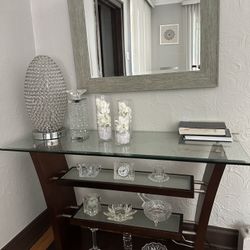 Console table 