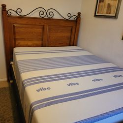 Queen Bed Mattress And Box Spring 
