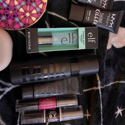 Makeup 