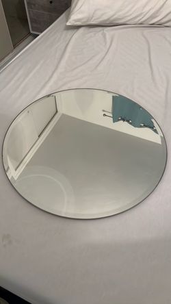 Round Frameless Wall Mirror