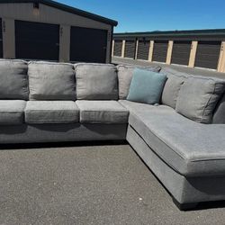 Sectional Couch 