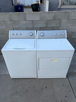 Whirlpool Washer and Dryer Set