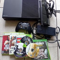 Xbox one 500gb +10 games and controllers $100 for all firm