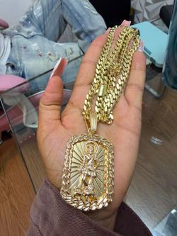 Chain and Pendant