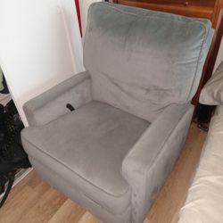 Recliner Chair 