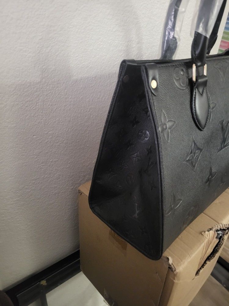 Black Tote Bag With Shoulder Straps