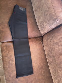 Black 501s Levi’s