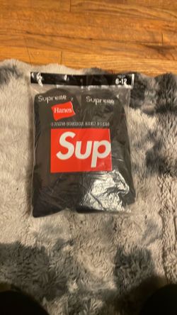 Black supreme socks