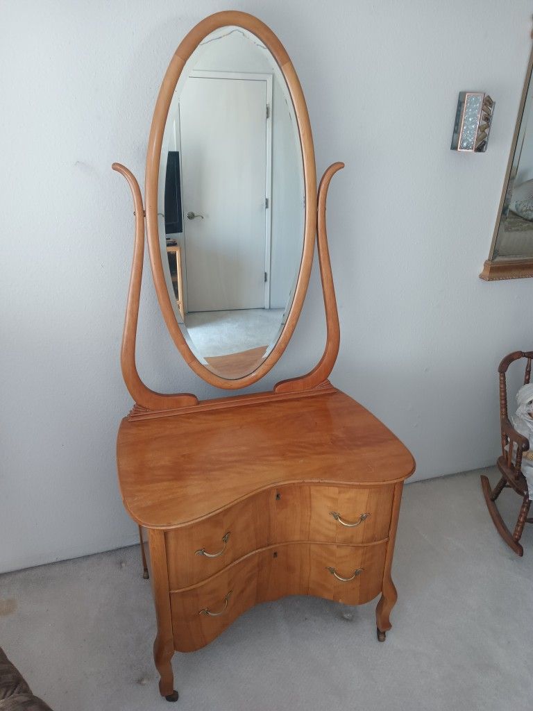 Rare Antique Colonial Maple 1850s Mirrored Vanity Dresser $1200