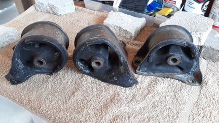 92 - 95 HONDA CIVIC LX D - SERIES ALL 3 MOTOR  UNDER MOUNT USED GOOD WORK $85.