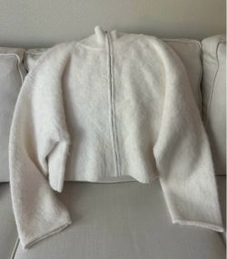 Women’s sweater