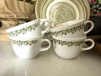 Vintage Crazy Daisy / Spring Blossom Green Corelle Corningware Livingware Green Floral Cups Set of 8