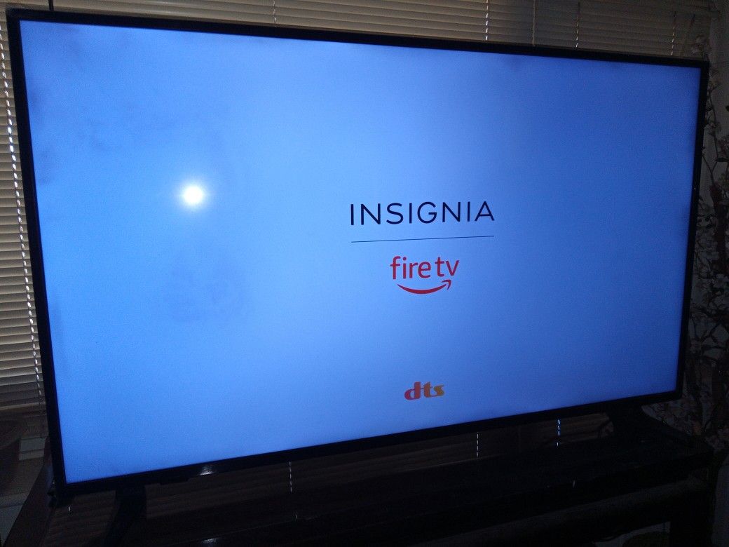 55 Inch Insignia Fire Smart TV With Remote