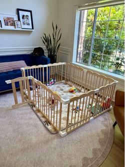 Playpen for kids - wooden and stylish 5.5 by 4 feet