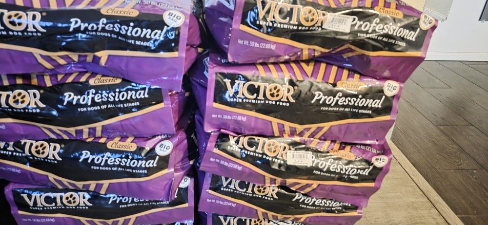 VICTOR DOG FOOD