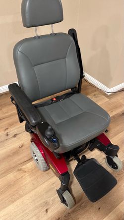 Pronto Sure Step M51 Power Wheelchair