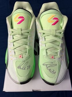 Jordan Luka 4