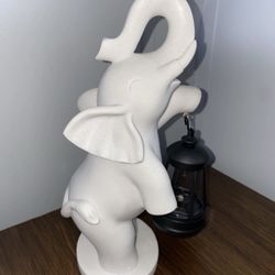 New Elephant Lantern Garden Statue Decoration, Solar Powered Light, White