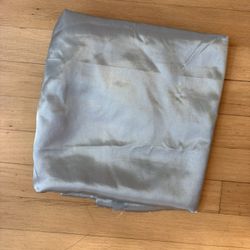 Silky, Satin-like Fabric For Sewing And Crafting
