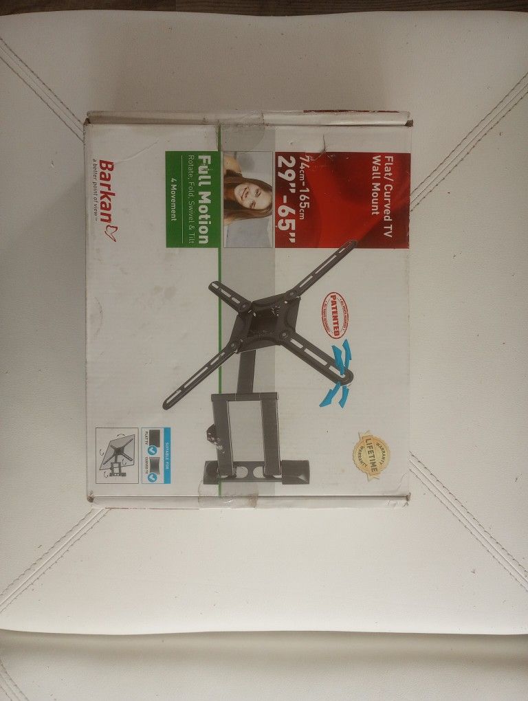 Flat / Curved TV Wall Mount