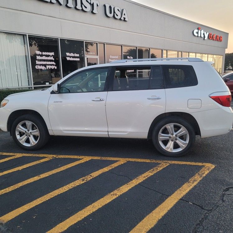 Toyota Hilander 2010 Límited 200k