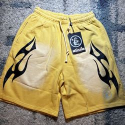 Hellstar Men’s Large Shirts