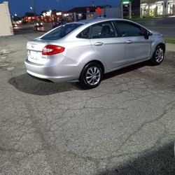 2013 Ford Fiesta