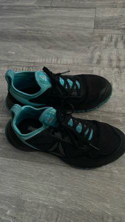 Steel toe shoes