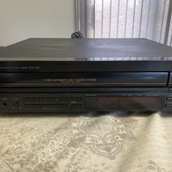 Denon DCM-460 5 Disc Cd Player