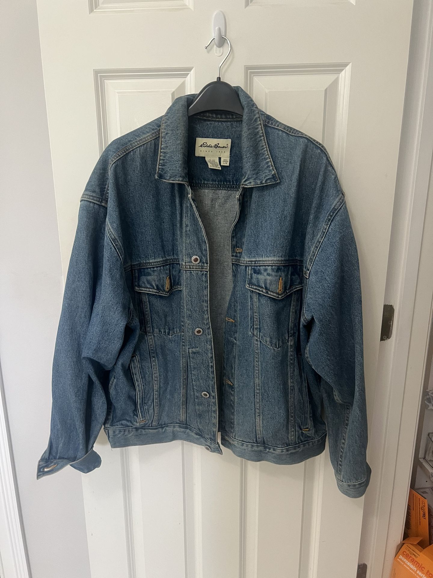 Eddie Bauer Jean Jacket Size Extra Large