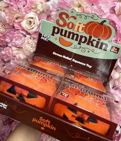 PUMPKIN JUMBO SQUISHY