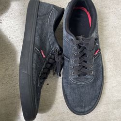 LEVIS Men’s Shoes Size 10