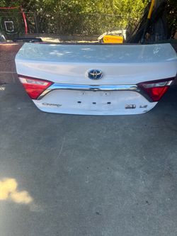 TRUNK/HATCH/TAILGATE REAR VIEW CAMERA 2017 TOYOTA CAMRY (WHITE) OEM