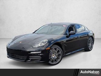 2016 Porsche Panamera
