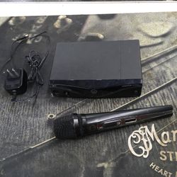 AKG Wireless Mic