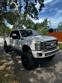 2016 Ford F-350 Super Duty Crew Cab
