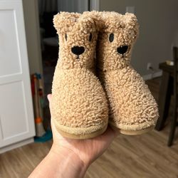 Toddler Boots. 