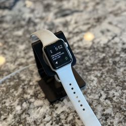 Apple Watch Series 3 | 38mm | GPS & Cellular 