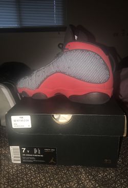 Jordan 13s 7Y
