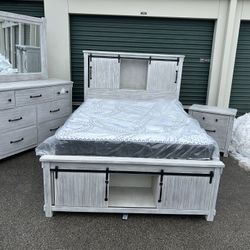 Scott Queen Size Bed Set (read Description) Cash Only