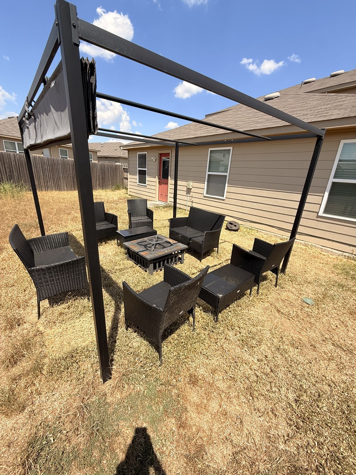  Outdoor Patio Set with Gazebo