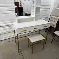 3 Drawer White Vanity With Chair!
