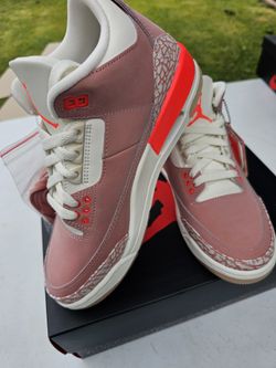 WMNS Air Jordan 3 Retro