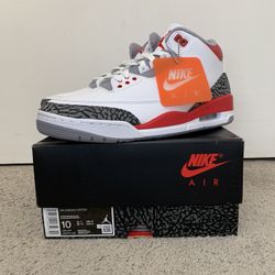 DS JORDAN 3 FIRE RED SIZE 10