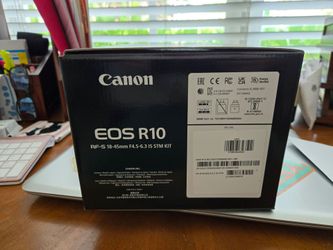 Canon - EOS R10 Mirrorless Camera with RF-S18-45 f/4.5-6.3 IS STM Lens - Black