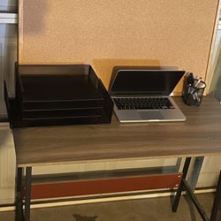 Student Desk 