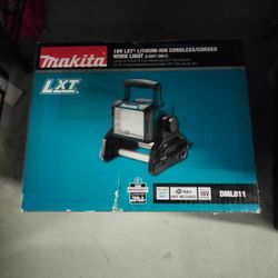 Makita 18v Light Tool Only New 