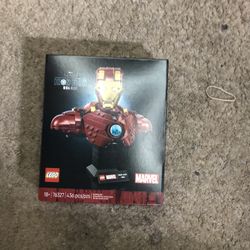 LEGO IRON MAN MK4 Bust