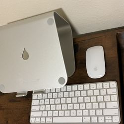 Apple Accessories Bundle OBO