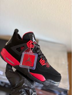 AJ RED THUNDER